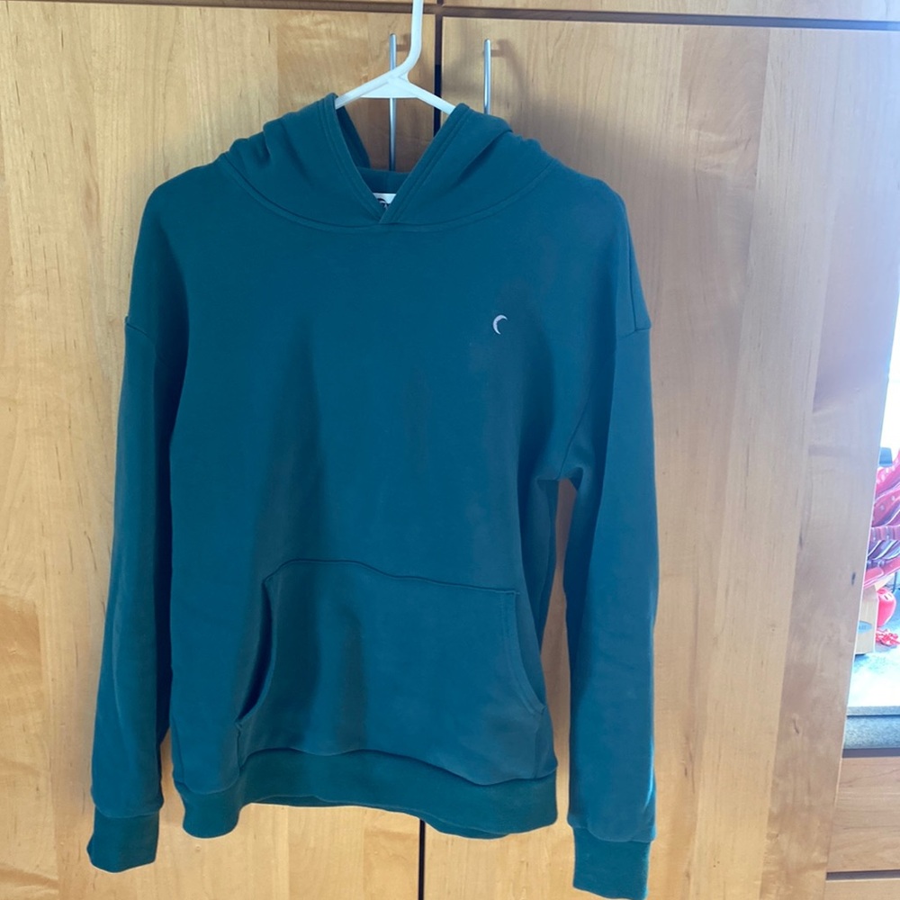 Zyia pine relaxation sweatshirt.